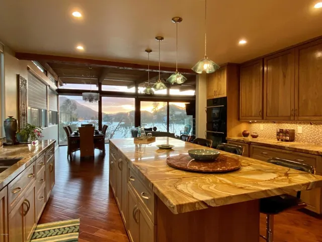Illuminated Living & Island for 8