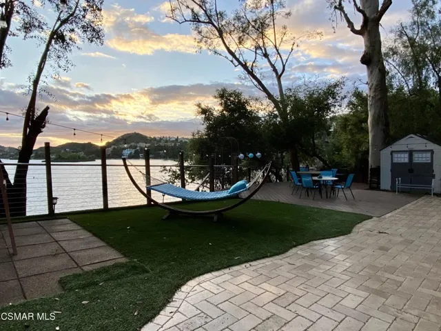 Relaxing Spot w Spectacular Sunset View