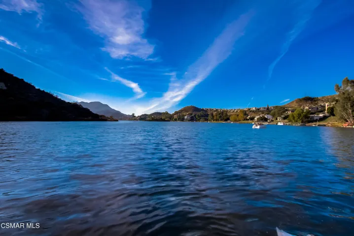 Excellent View of the lake