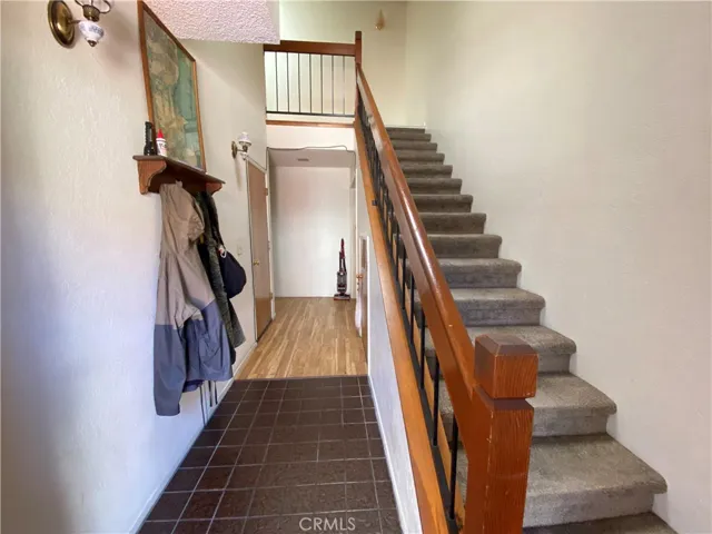1360 Laurel Lane 9, San Luis Obispo, California 93401