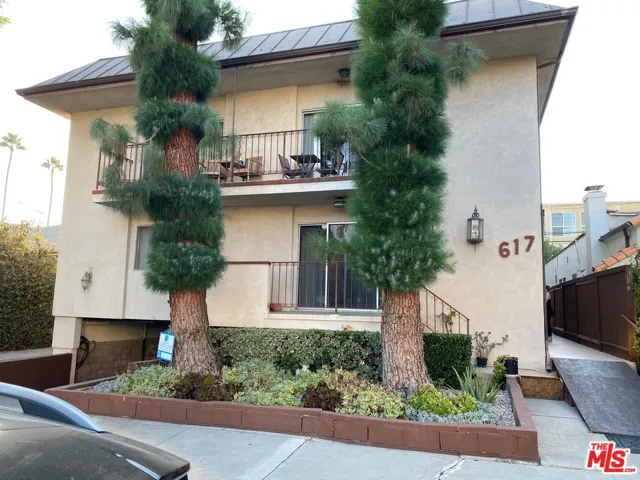 617 N Sweetzer Avenue 2, West Hollywood, California 90048