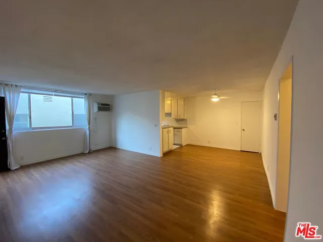 617 N Sweetzer Avenue 2, West Hollywood, California 90048