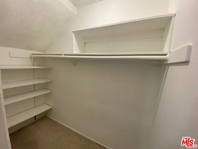 617 N Sweetzer Avenue 2, West Hollywood, California 90048