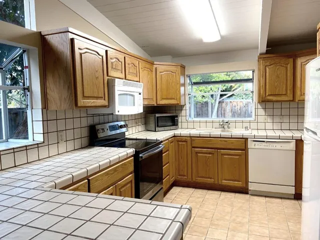 3845 Corina Way, Palo Alto, California 94303