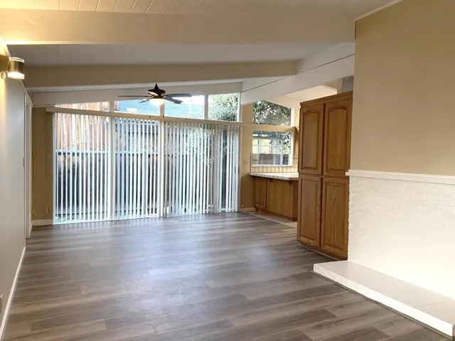 3845 Corina Way, Palo Alto, California 94303