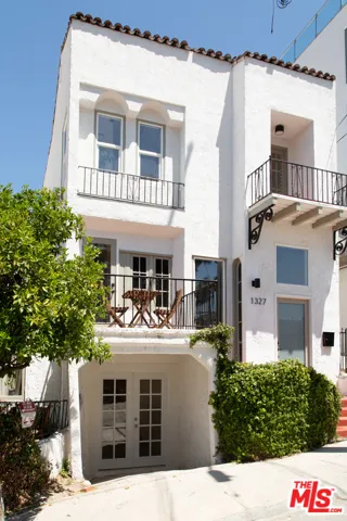 1327 Lilac Terrace, Los Angeles, California 90026