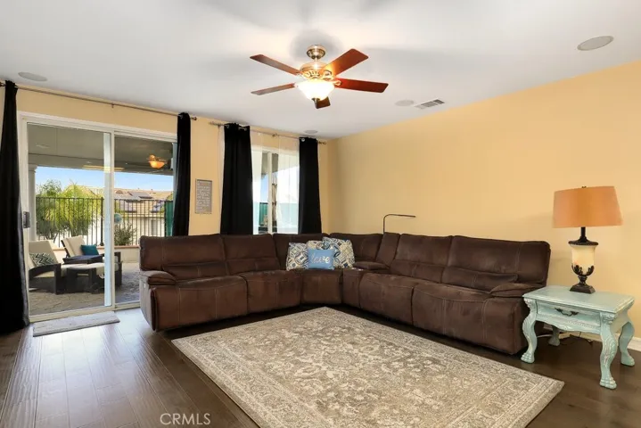 4126 Long Cove Circle, Corona, California 92883