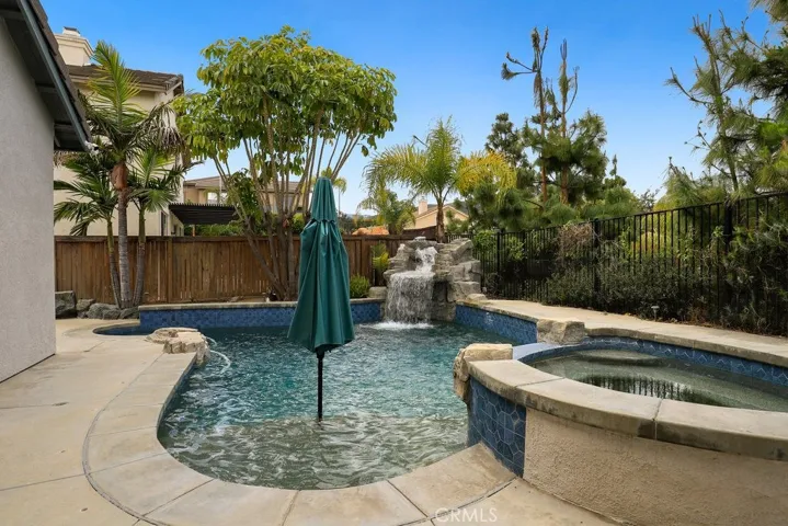 4126 Long Cove Circle, Corona, California 92883