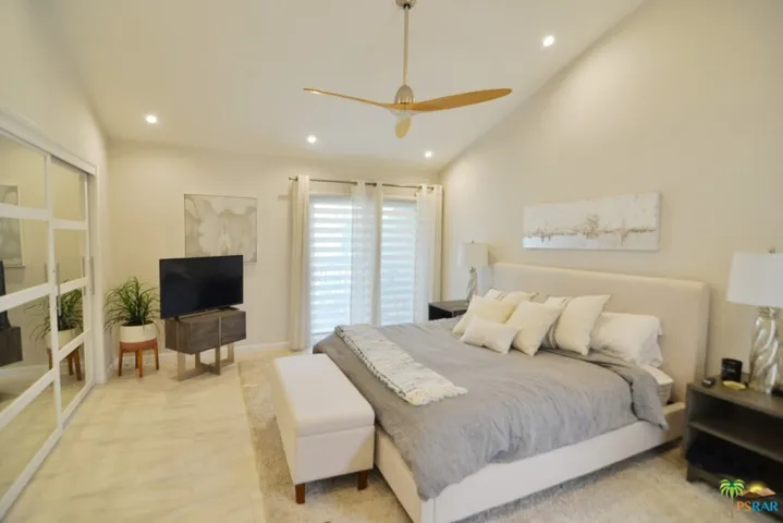 3155 E Ramon Road 204, Palm Springs, California 92264