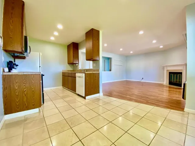 1548 Four Oaks Circle, San Jose, California 95131