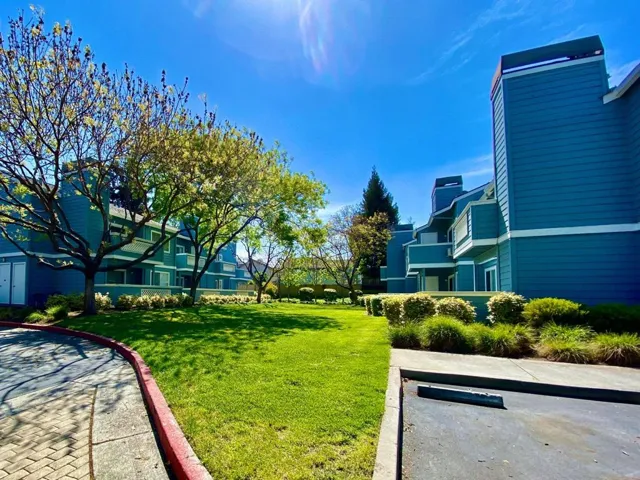 1548 Four Oaks Circle, San Jose, California 95131