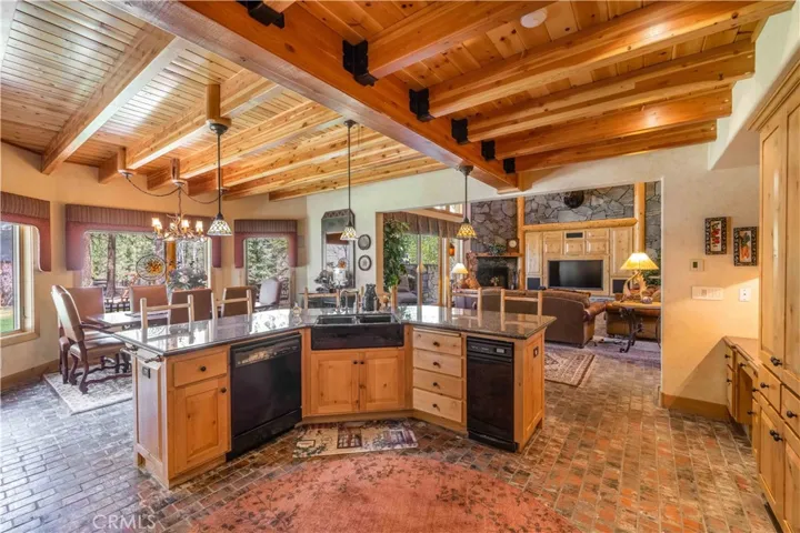 41470 Stonebridge Road, Big Bear, California 92315