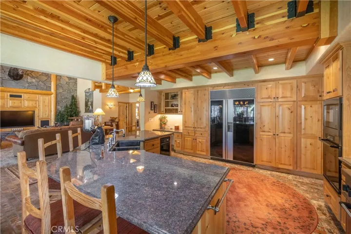 41470 Stonebridge Road, Big Bear, California 92315