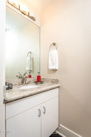 GYP_2925 Lindaloa Ln_055_MLS