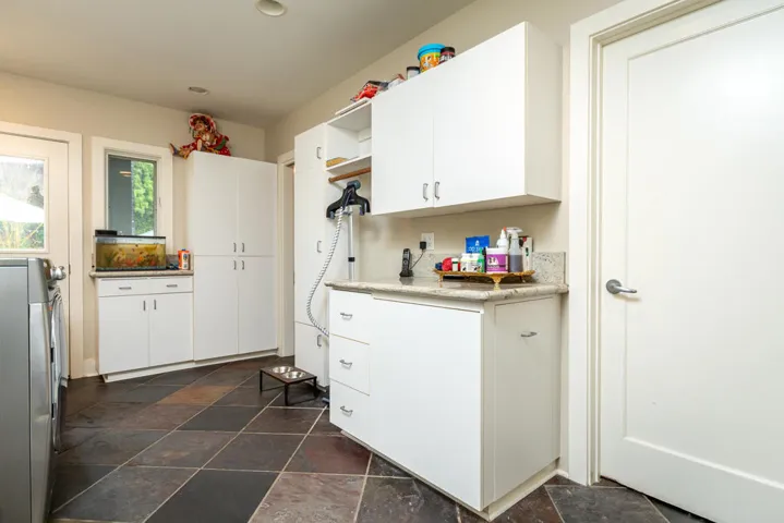 GYP_2925 Lindaloa Ln_052_MLS