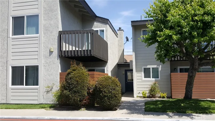 7042 Fenway Drive, Westminster, California 92683