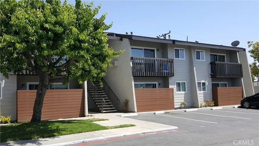 7042 Fenway Drive, Westminster, California 92683
