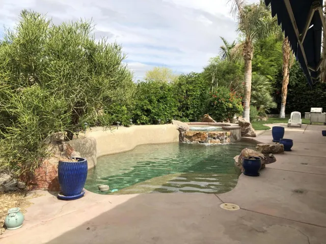 pool