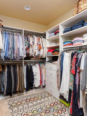 600 N Mission Dr 022-mls