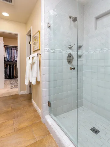 600 N Mission Dr 020-mls