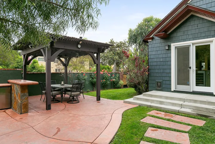 600 N Mission Dr 028-mls