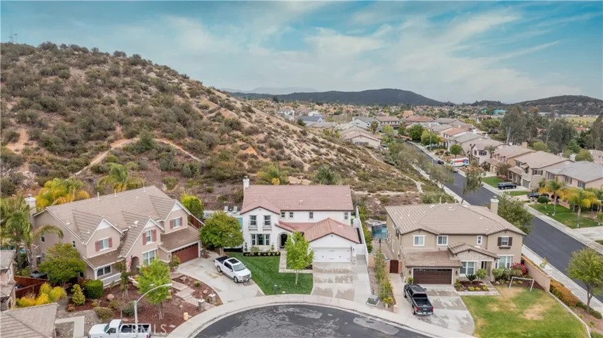 23569 Wickham Lane, Murrieta, California 92562