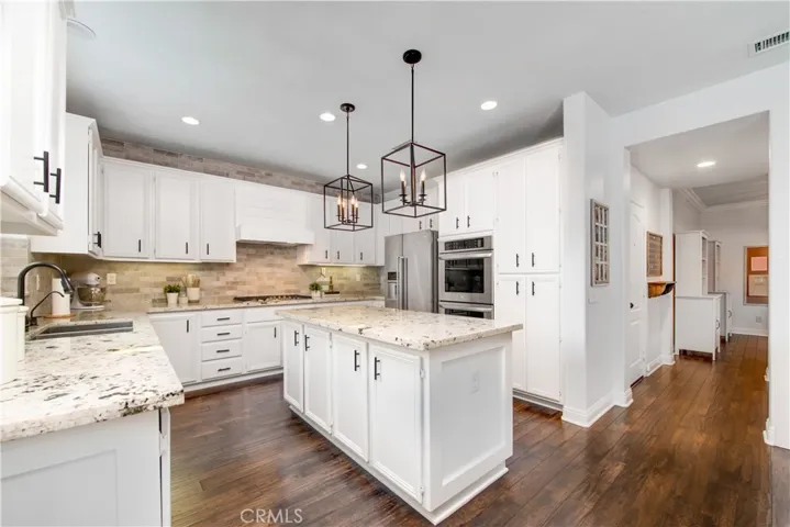 23569 Wickham Lane, Murrieta, California 92562