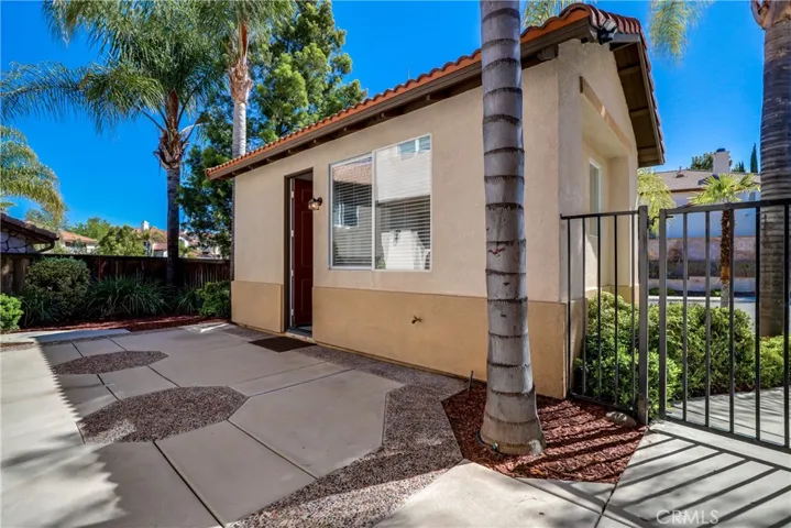 43610 Ortona Street, Temecula, California 92592