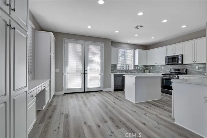 43610 Ortona Street, Temecula, California 92592