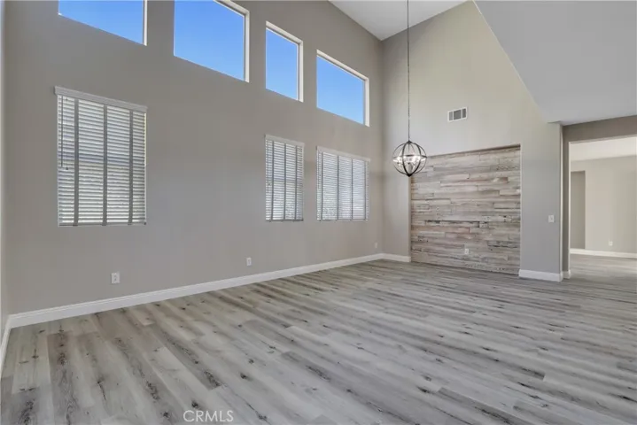 43610 Ortona Street, Temecula, California 92592