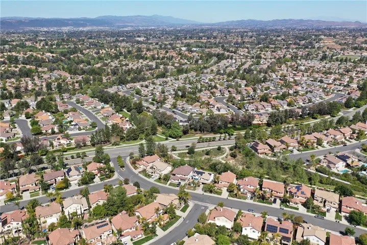 43610 Ortona Street, Temecula, California 92592