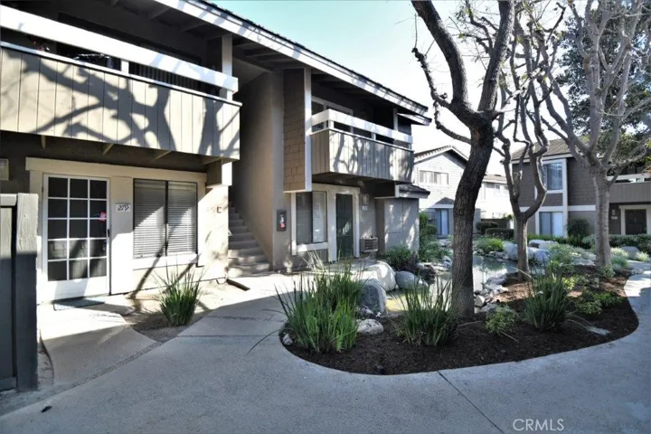 258 Streamwood, Irvine, California 92620