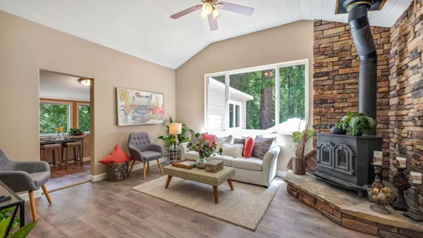964 Scenic Way, Ben Lomond, California 95005