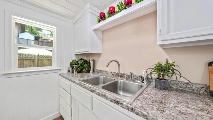 964 Scenic Way, Ben Lomond, California 95005
