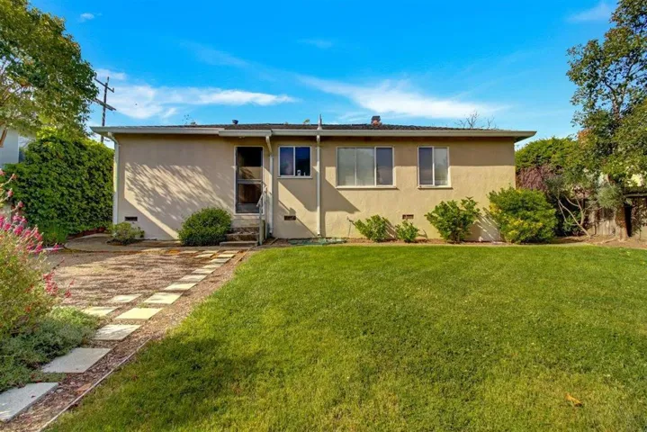 980 Lucky Avenue, Menlo Park, California 94025