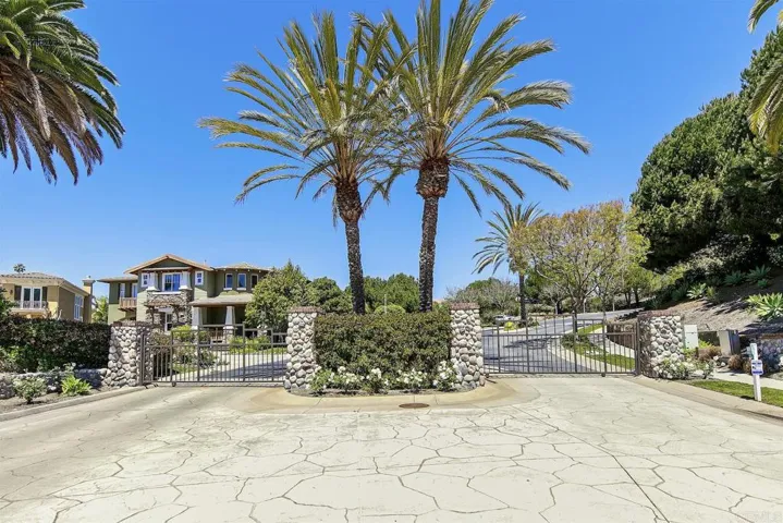 1435 Ravean Court, Encinitas, California 92024