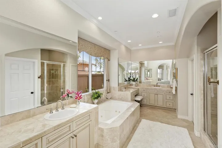 1435 Ravean Court, Encinitas, California 92024