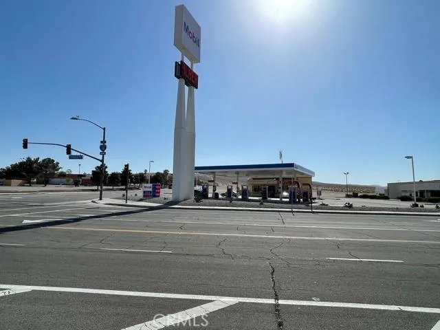 2795 Lenwood Road, Barstow, California 92311