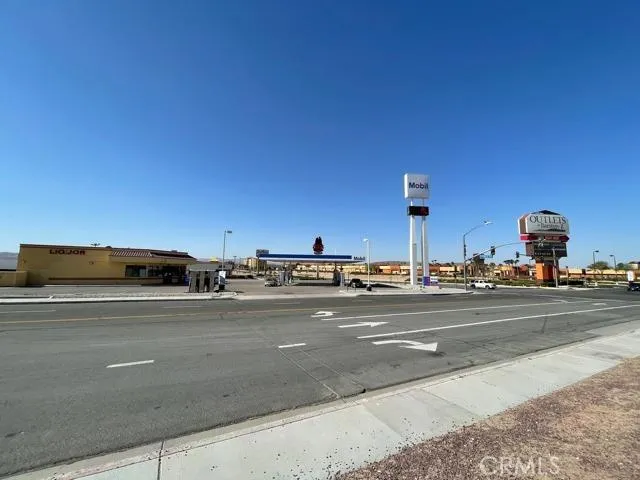 2795 Lenwood Road, Barstow, California 92311