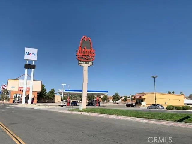 2795 Lenwood Road, Barstow, California 92311