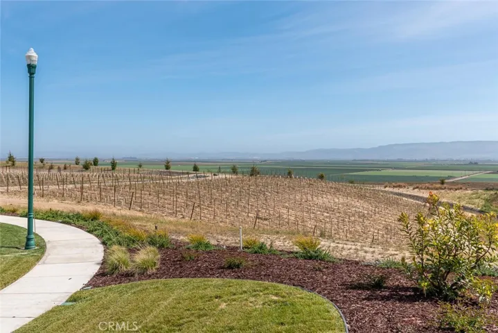 1080 Gracie Lane, Nipomo, California 93444