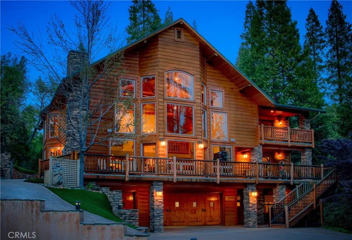 53950 Dogwood Creek Drive, Bass Lake, California 93604