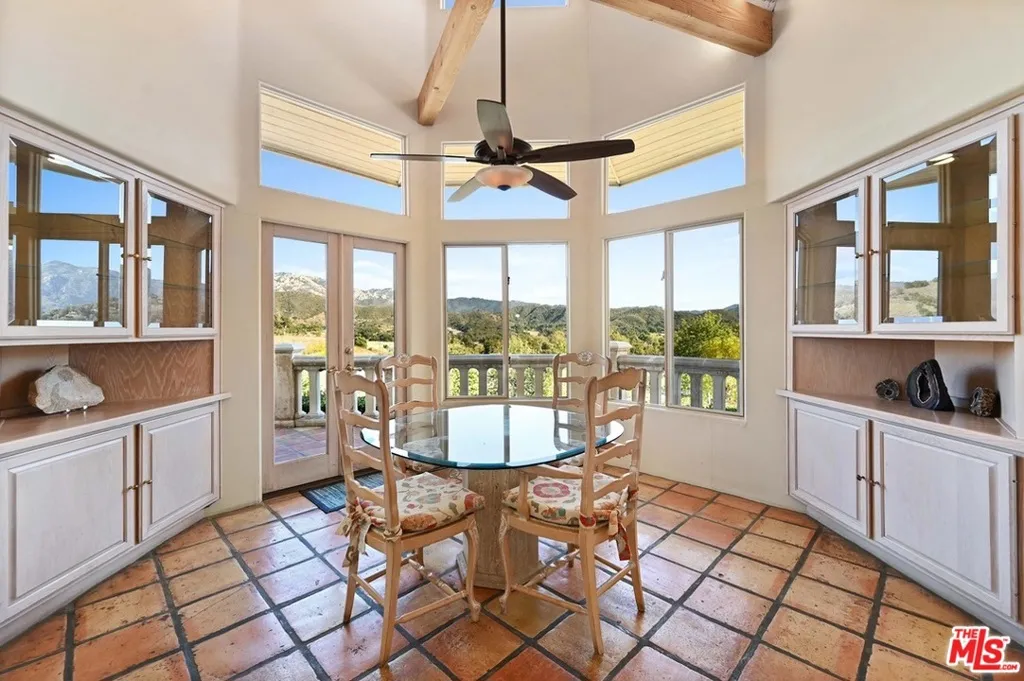 26763 Mulholland, Calabasas, California 91302 home-pic-4
