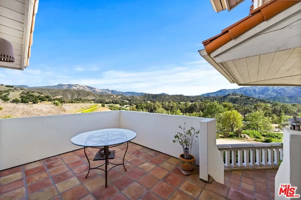 26763 Mulholland, Calabasas, California 91302 home-pic-2