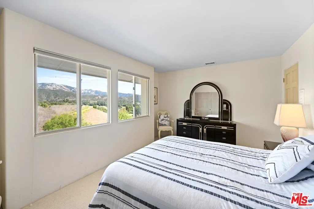 26763 Mulholland, Calabasas, California 91302 home-pic-22