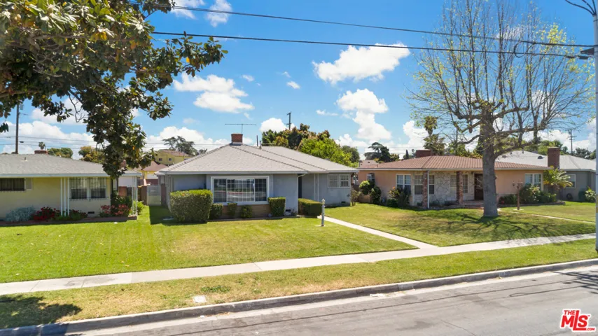 2320 N Bullis Road, Compton, California 90221