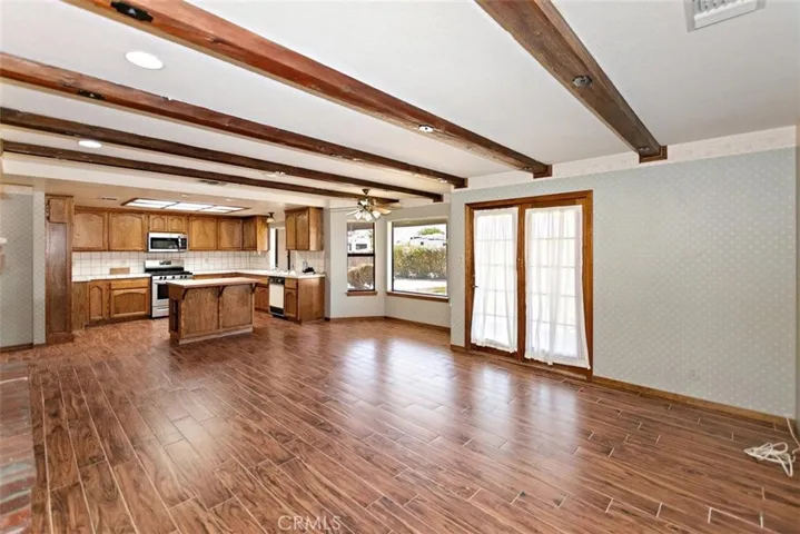 18221 Fairburn Street, Hesperia, California 92345