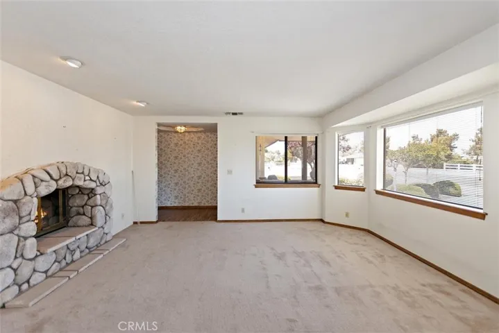 18221 Fairburn Street, Hesperia, California 92345