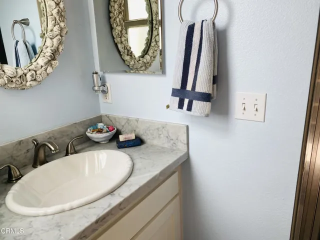 Bathroom for bedroom 2