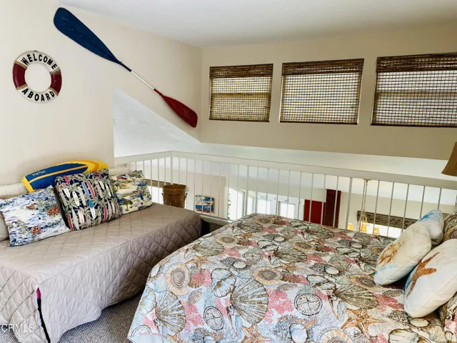2nd bedroom - loft style